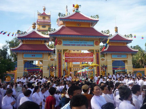 Ket_qua_thuc_hien_Thong_bao_so_34_TB_TW_trong_cong_tac_quan_ly_Nha_nuoc_doi_voi_dao_Cao_Dai_tai_Tien_Giang__1992_2017_