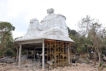 Nhieu_cong_trinh_xay_dung_trai_phep_tai_di_tich__danh_lam_thang_canh