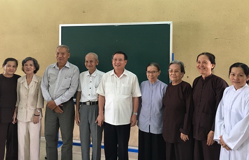 Hoc_Phat_de_duoc_thay_chinh_minh