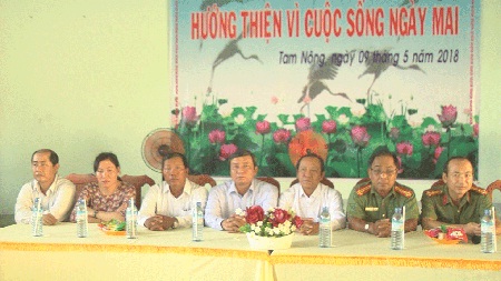 Ra_mat_mo_hinh__Huong_thien_vi_cuoc_song_ngay_mai__tai_tinh_Dong_Thap