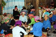 Doc_dao_le_then_khoan_mung_tho_cua_nguoi_Tay