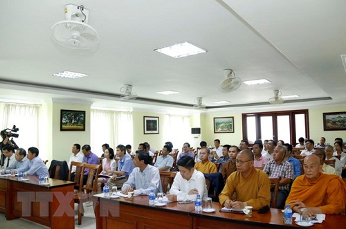 Van_hoa_tam_linh_gan_ket_cong_dong_nguoi_Viet_Nam_tai_Lao