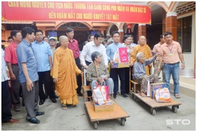 Gop_yeu_thuong_cho_nhung_manh_doi_bat_hanh