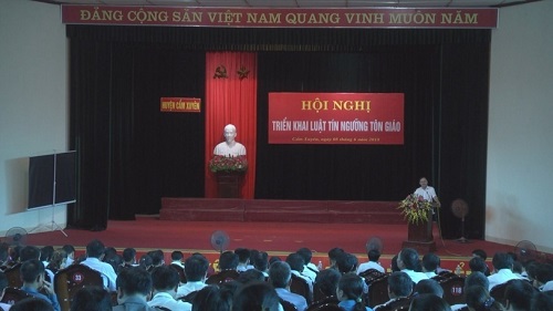 Huyen_Cam_Xuyen__Ha_Tinh_trien_khai_Luat_tin_nguong__ton_giao