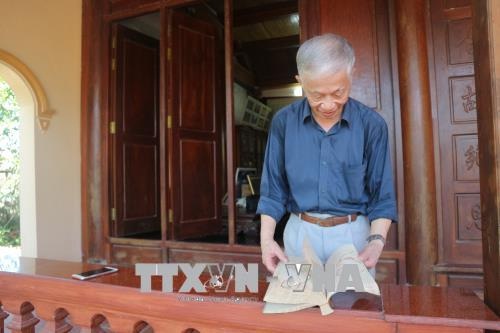 Hanh_trinh_den_di_san_tu_lieu_the_gioi_cua___Hoang_hoa_su_trinh_do__