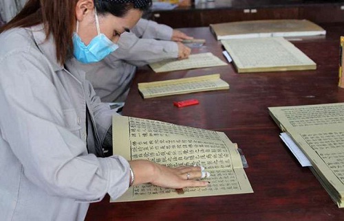 Khoi_phuc_Tam_tang_Han_truyen_thoi_Tong
