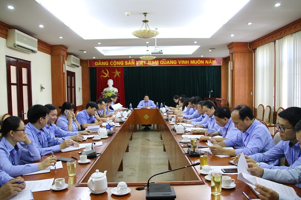 Dang_uy_Ban_Ton_giao_Chinh_phu_so_ket_cong_tac_Dang_6_thang_dau_nam_2018