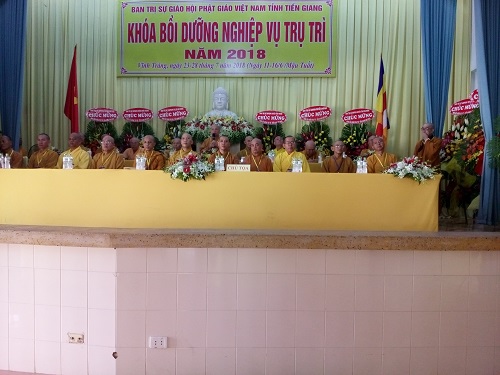 Pha_t_gia_o_ti_nh_Tie_n_Giang_khai_gia_ng_kho_a_boi_duong_nghiep_vu_tru_tri_PL_2562___DL_2018