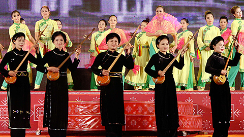 Lan_dau_tien_co_Lien_hoan_trinh_dien_di_san_van_hoa_phi_vat_the_quoc_gia