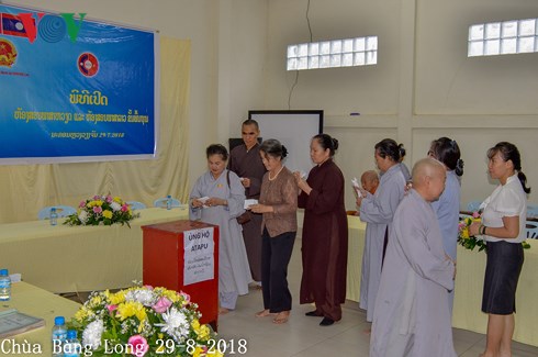 Cong_dong_nguoi_Viet_tai_Lao_tiep_tuc_ung_ho_nguoi_dan_Attapeu