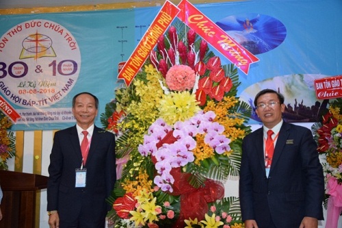 Giao_hoi_Bap_tit_Viet_Nam_to_chuc_le_ky_niem_30_nam_ngay_thanh_lap_va_10_nam_duoc_Nha_nuoc_cong_nhan_to_chuc_ton_giao