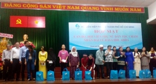 Phu_nu_Hoi_giao_thanh_pho_Ho_Chi_Minh_tham_du_buoi_hop_mat_chao_don_Dai_le_Raya_Idil_Adha_nam_1439_HL___2018_DL
