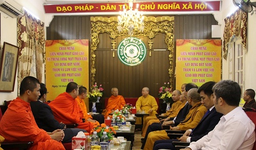 Doan_Lien_minh_Phat_giao_Lao_va_Trung_uong_Mat_tran_Lao_xay_dung_dat_nuoc_tham_va_lam_viec_tai_tru_so_Trung_uong_Giao_hoi_Phat_giao_Viet_Nam