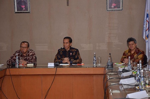 Tong_thong_Widodo_keu_goi_nguoi_Cong_giao_bao_ve_tinh_da_dang_cua_Indonesia