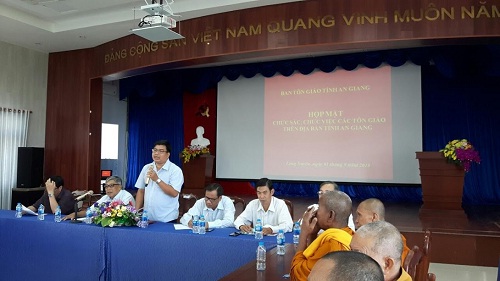 Ban_Ton_giao__So_Noi_vu_tinh_An_Giang_to_chuc_hop_mat_cac_to_chuc__chuc_sac_ton_giao_tren_dia_ban_tinh_nam_2018