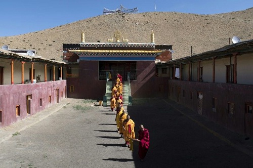 Cac_tu_vien_tai_Himalaya_san_sang_cho_mua_dong