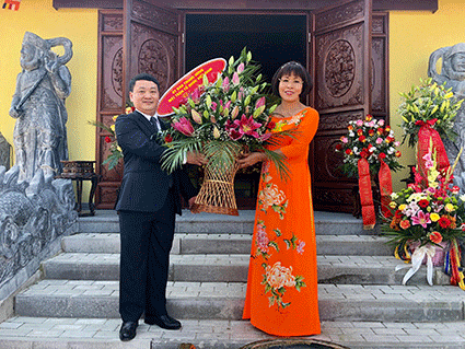Lan_dau_tien_Viet_Nam_co_chua_duoc_cong_nhan_tai_Hungary