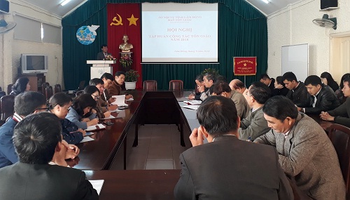 Tap_huan_cong_tac_ton_giao_cho_hon_60_can_bo_chuyen_trach_cap_tinh
