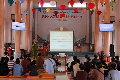 Tap_huan_cong_tac_phong_chay_chua_chay_trong__co_so_tho_tu