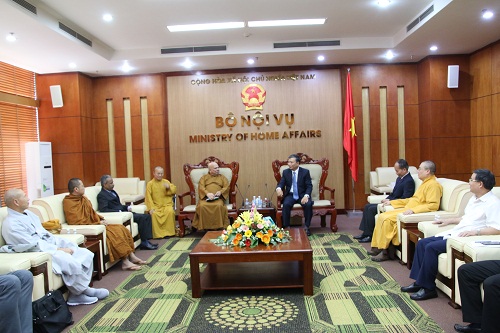 Thu_truong_Bo_Noi_vu_Nguyen_Trong_Thua_tiep_doan_Uy_ban_to_chuc_quoc_te_Dai_le_Vesak_Lien_hop_quoc_2019