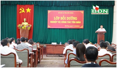 Dak_Nong__Boi_duong_nghiep_vu_cong_tac_ton_giao_cho_can_bo_co_so