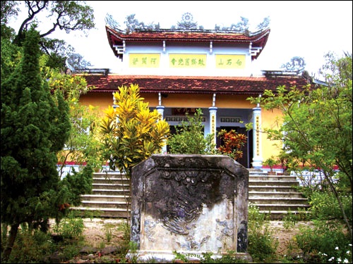 Chua_Da_trang___Phu_Yen