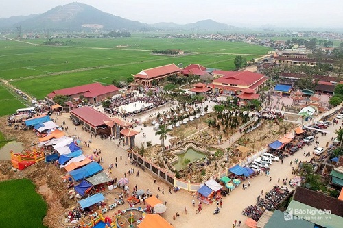 Nhung_ngoi_chua_tuyet_dep_o_Nghe_An