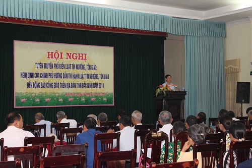 Hoi_nghi_tuyen_truyen_pho_bien_Luat_tin_nguong__ton_giao_o_tinh_Bac_Ninh