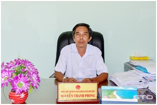 _Cong_tac_tham_gia_Le_hoi_Ooc_om_boc___Dua_ghe_ngo_duoc_chuan_bi_khan_truong__chu_dao_