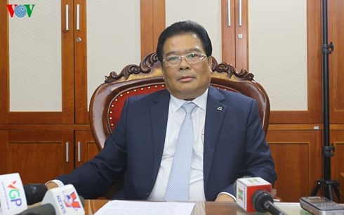 Hoc_tap_va_lam_theo_Chu_tich_Ho_Chi_Minh_la_mot_qua_trinh_lau_dai