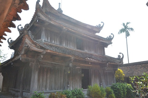 Ve_chua_Giam_Hai_Duong_chiem_nguong__bau_vat__quoc_gia_tu_cuoi_the_ky_17__chi_co_duy_nhat_o_Viet_Nam
