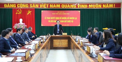 Le_trao_quyet_dinh_bo_nhiem__bo_nhiem_lai_va_keo_dai_thoi_gian_giu_chuc_vu_doi_voi_lanh_dao_cap_vu__cap_phong_thuoc_Ban_Ton_giao_Chinh_phu