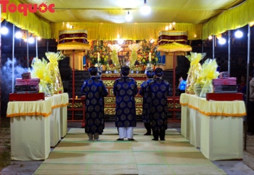 Trang_nghiem_Le_Te_dan_Xa_Tac_cau_Quoc_thai_dan_an