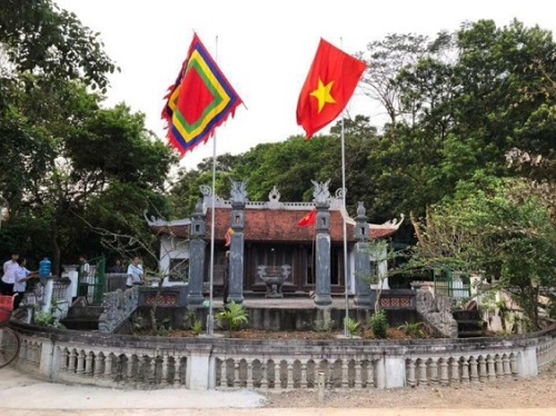 Den_tho_cong_chua_Lao_tren_dat_Viet
