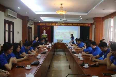 Doan_Thanh_nien_Ban_Ton_giao_Chinh_phu_to_chuc_sinh_hoat_chuyen_de__Thanh_nien_nho_va_lam_theo_loi_Bac_dan_
