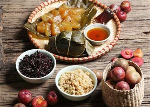 Tet_Doan_Ngo_trong_van_hoa_Viet_Nam