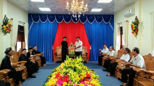 Ban_Ton_giao_tinh_An_Giang_du_Le_khai_dao_Tu_an_Hieu_nghia