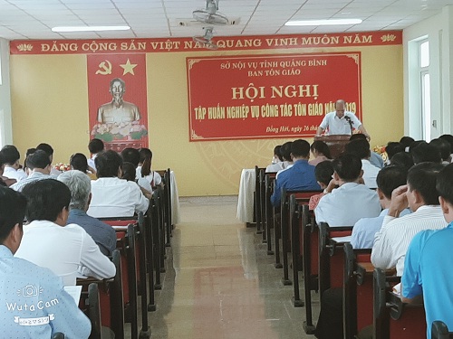 Quang_Binh_to_chuc_hoi_nghi_tap_huan_cong_tac_ton_giao_nam_2019