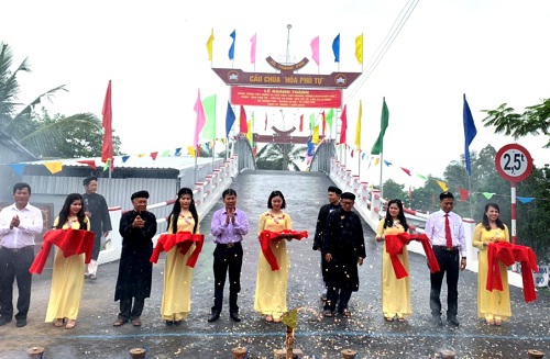 Can_Tho__Khanh_thanh_4_cau_giao_thong_nong_thon_tri_gia_2_3_ty_dong