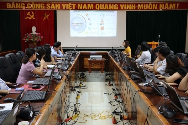 Ban_Ton_giao_Chinh_phu_to_chuc_lop_tap_huan_huong_dan_su_dung_phan_mem_van_phong_dien_tu_Voffice