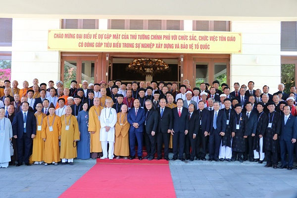 Ton_giao_o_Viet_Nam_dong_hanh_cung_su_phat_trien_cua_dat_nuoc