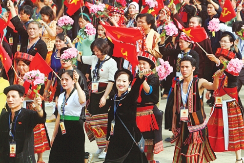 Ngan_chan_nhung_nhan_to_ben_trong_pha_hoai_khoi_dai_doan_ket_dan_toc