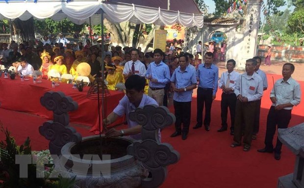 Khai_hoi_den_Quat_mua_Thu__Tuong_nho_cong_lao_danh_tuong_Yet_Kieu