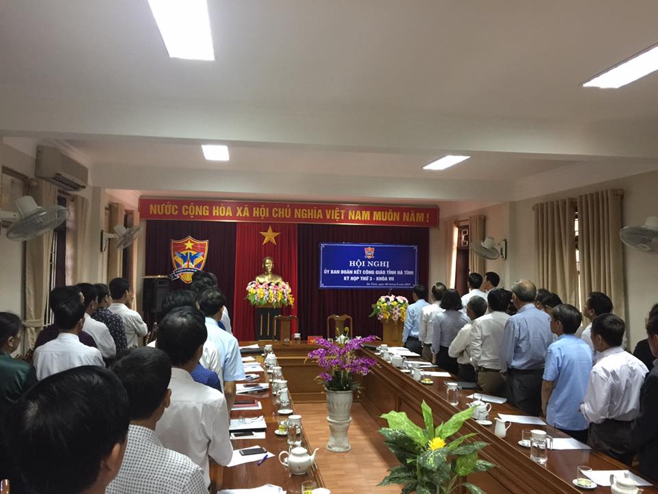 Uy_ban_Doan_ket_Cong_giao_tinh_Ha_Tinh_to_chuc_Hoi_nghi_so_ket_9_thang