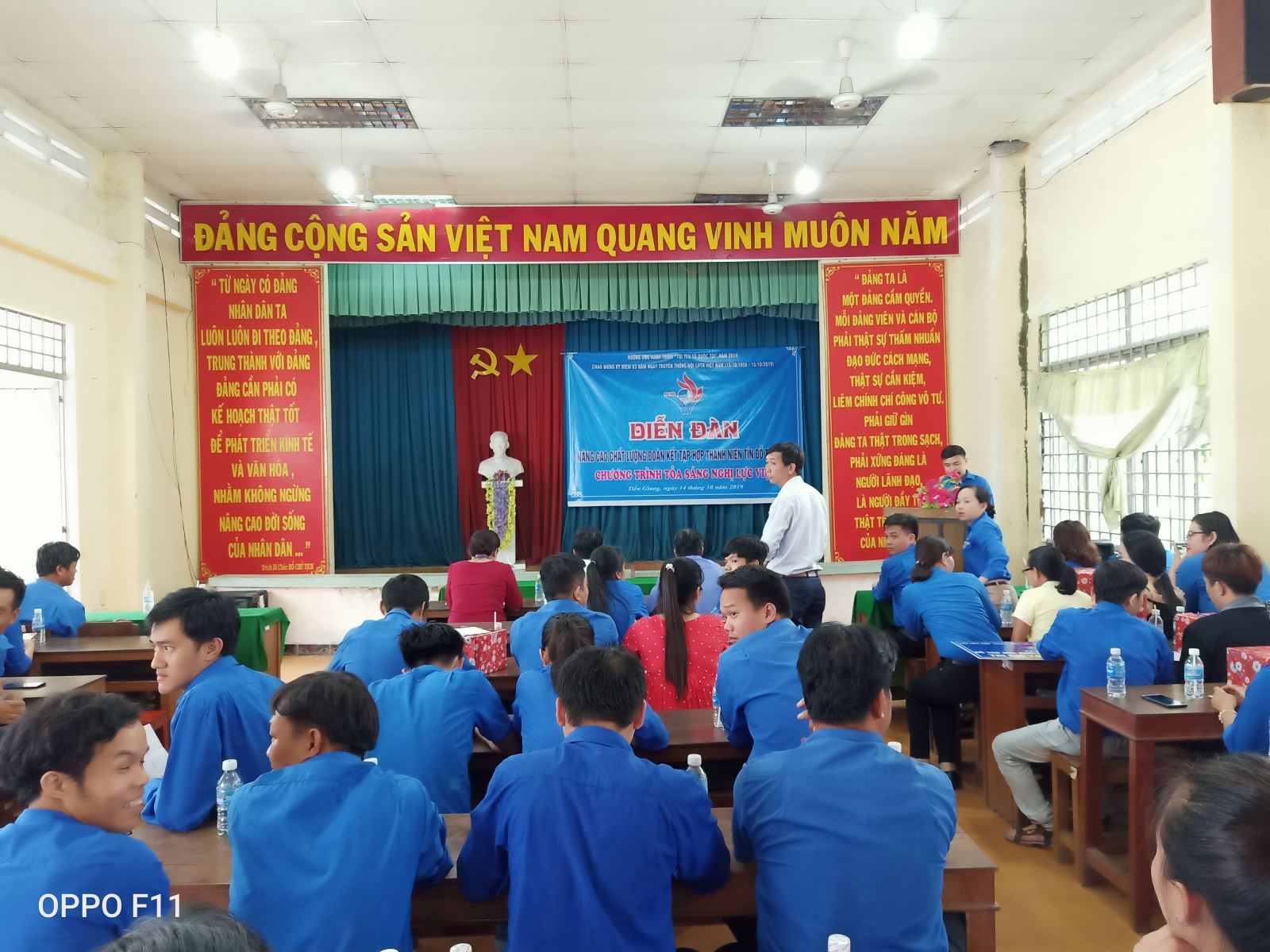 Hoi_Lien_hiep_Thanh_nien_Viet_Nam_tinh_Tien_Giang_to_chuc_Dien_dan_giao_luu_thanh_nien_tin_do_ton_giao