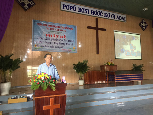 Huan_luyen_chuong_trinh_Giang_sinh_2019_cho_hon_1_000_nhan_su_day_thieu_nhi_tai_Gia_Lai