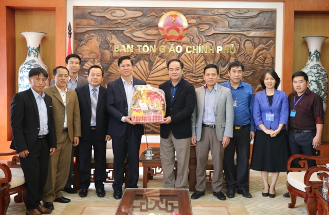 Hoi_thanh_Tin_Lanh_Viet_Nam__mien_Bac__chuc_Tet_Ban_Ton_giao_Chinh_phu