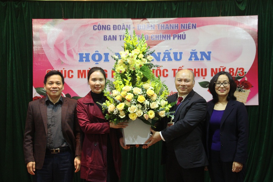Ban_Ton_giao_Chinh_phu_chao_mung_ngay_Quoc_te_Phu_nu_8_3