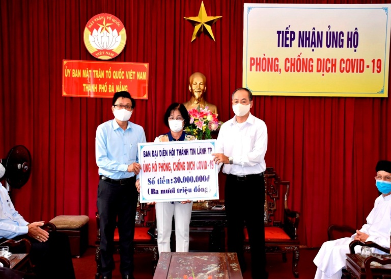 To_chuc_ton_giao__co_so_tin_nguong_tai_Da_Nang_ung_ho_kinh_phi_cho_cong_tac_phong__chong_dich_Covid_19