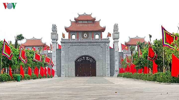 Den_Hung_trong_ngay_Gio_To_Hung_Vuong_nam_2020